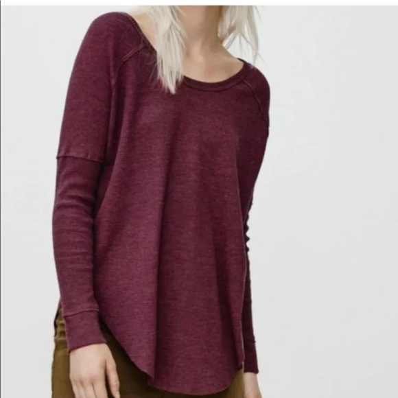 Aritzia Tops - Aritzia Golden TNA Alder thermal long sleeve shirt